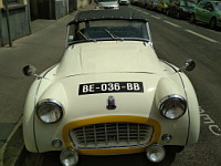 Triumph TR3 Coupe cabriolet, blanche (1955-62)(Lyon, 2020-06) (05)